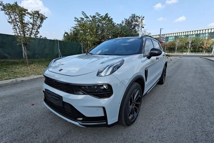 Used Lynk & Co 01 EM-P 2023 1.5TD EM-P Dawn Edition