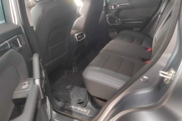 Used Jetour Traveler 2023 2.0T All-Wheel-Drive CrossPRO
