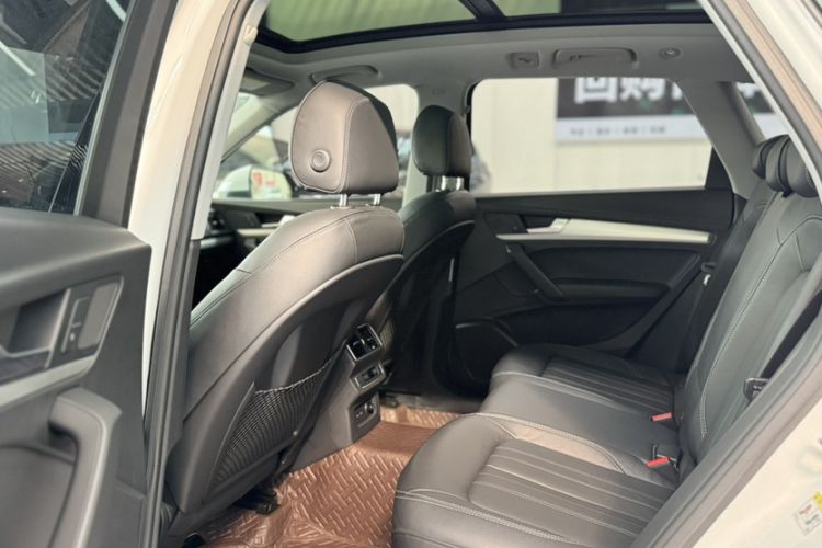 Used Audi Q5L 2020 Updated 40 TFSI Prestige Fashion Edition
