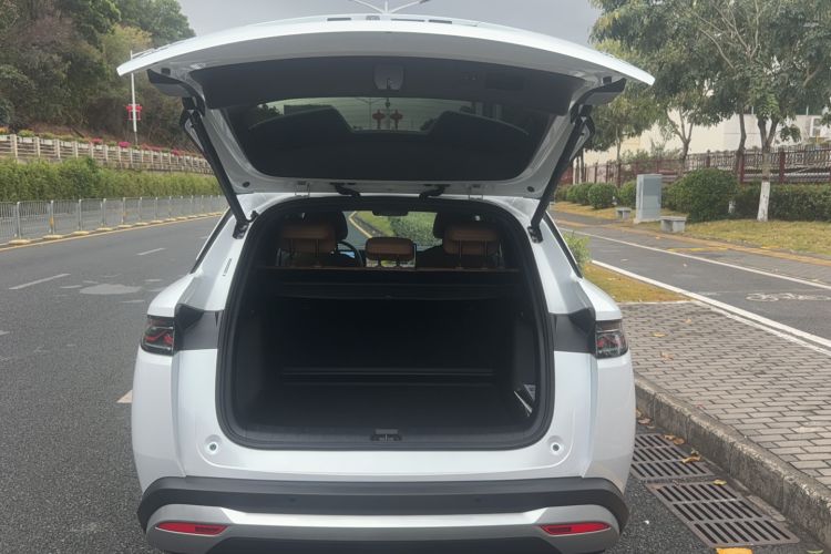 Used BYD Song L DM-i 2024 160km Beyond Edition