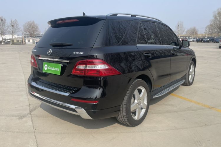 Used Mercedes-Benz M-Class 2014 ML 400 4MATIC Luxury Model