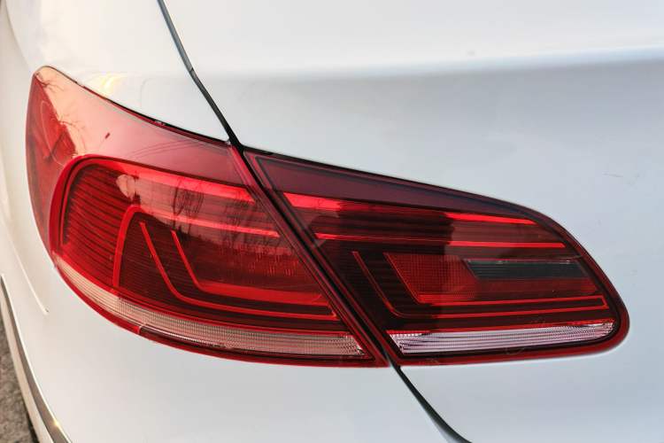 Used Volkswagen FAW-Volkswagen CC 2015 1.8TSI Luxury Model
