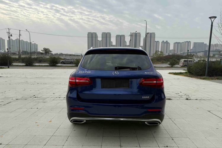 Used Mercedes-Benz GLC 2017 GLC 260 4MATIC Luxury Model
