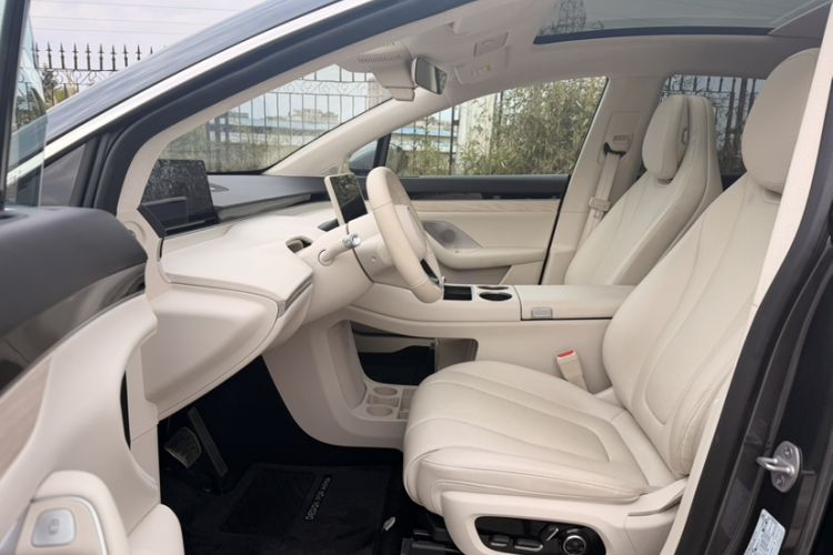 Used Hima Luxeed R7 2024 Pure Electric 667km Pro