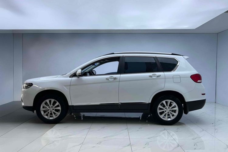 Used Haval H6 2021 Sport Edition 1.5T Automatic Elite Smart Connectivity Model with Hexagonal Grille
