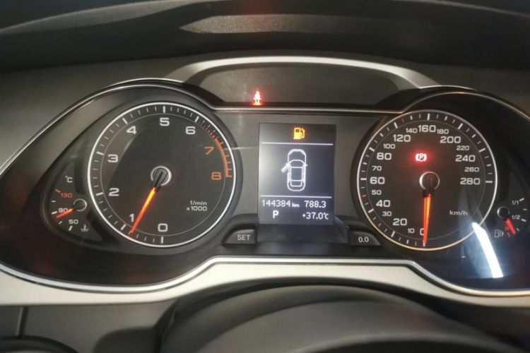 Used Audi A4L 2013 35 TFSI Automatic Comfort Model
