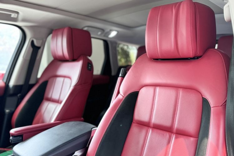 Used Land Rover Range Rover Sport 2021 3.0 L6 YAO Black Edition
