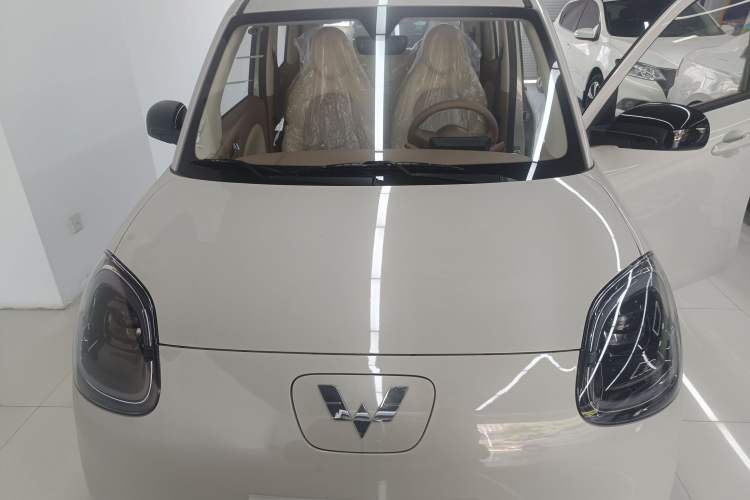 Used Wuling Hongguang MINIEV 2025 Four-Door Version Advanced Edition
