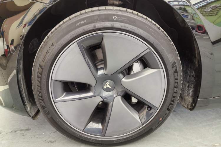 Used Tesla Model 3 2022 Rear-Wheel-Drive Version
