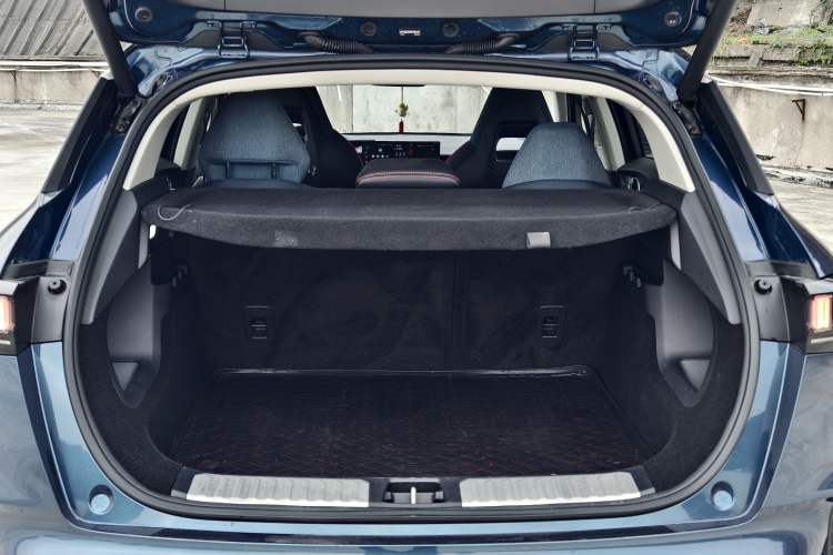 Used Lynk & Co 06 2023 Remix 1.5T YAO Halo
