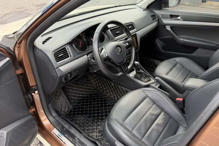 Used Volkswagen Gran Lavida 2017 180TSI DSG Comfort Edition
