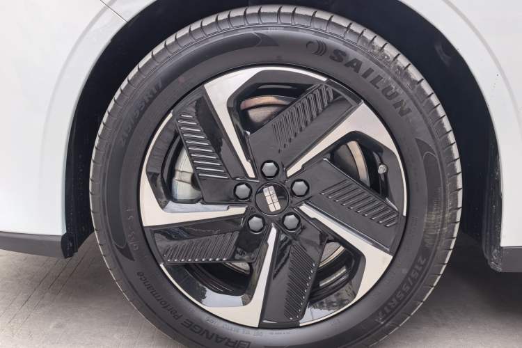 Used  L6 2023 125km Starship
