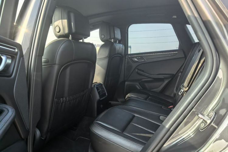 Used Porsche Macan 2014 Macan 2.0T
