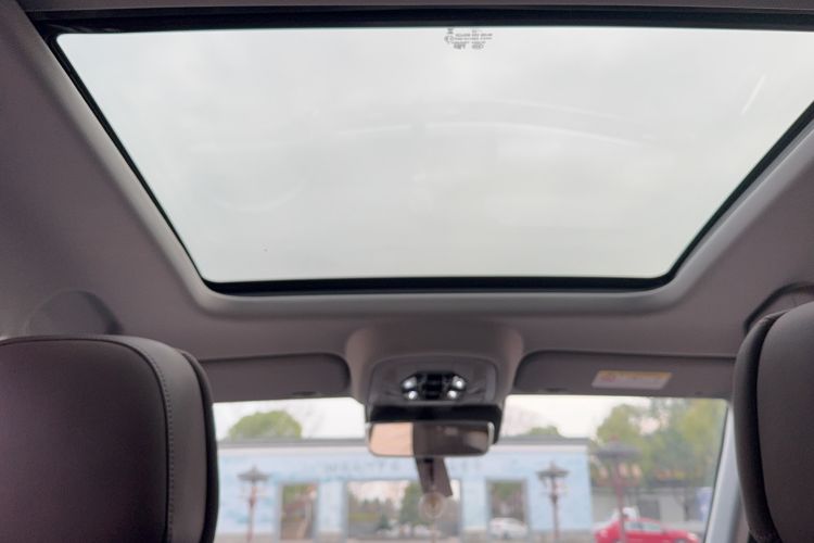 Used Chery Tiggo 8 PRO 2024 Champion Edition 390T Two-Wheel Drive Peak Version 5 Seats
