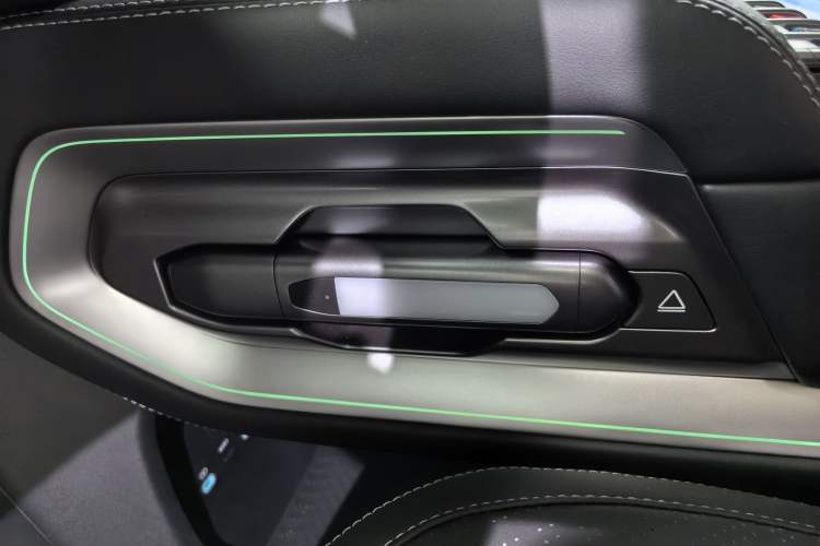 Used  Titanium 3 2025 501KM All-Wheel Drive Intelligent Driving Ultra Version
