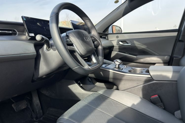 Used BYD Qin PLUS 2025 DM-i Smart Drive 120KM Superior Model