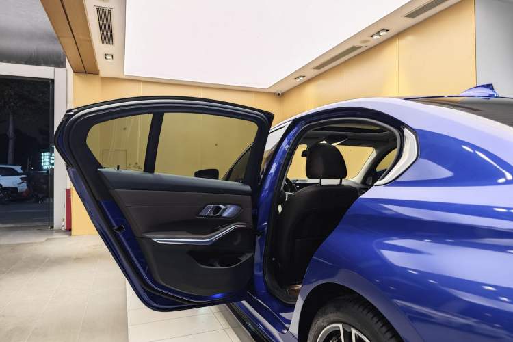 Used BMW 3 Series 2022 325i M Sport Package
