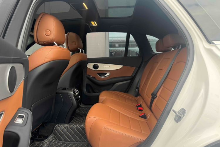 Used Mercedes-Benz GLC 2021 GLC 260 L 4MATIC Dynamic Edition
