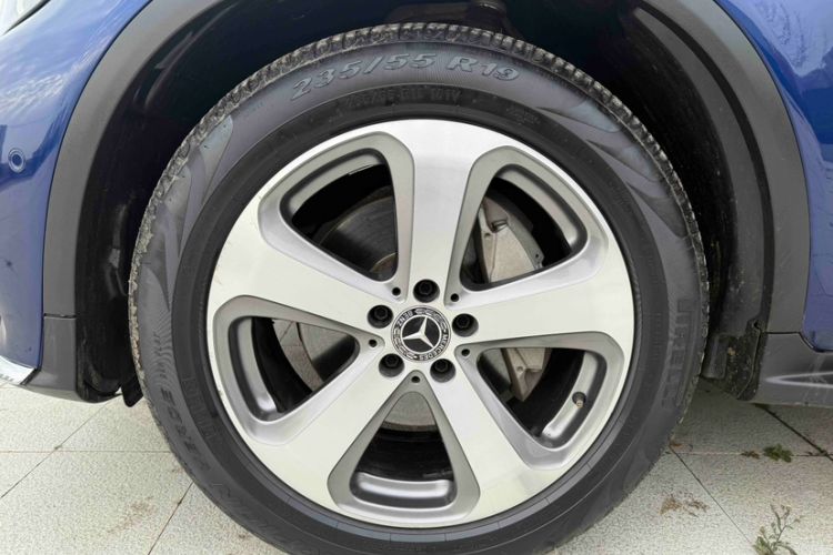 Used Mercedes-Benz GLC 2017 GLC 260 4MATIC Luxury Model
