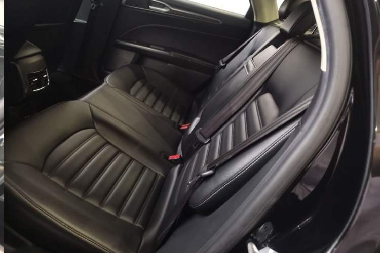 Used Ford Mondeo 2020 EcoBoost 200 Stylish Model
