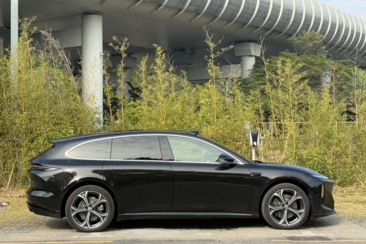 Used Nio ET5T 2025 75 kWh Touring
