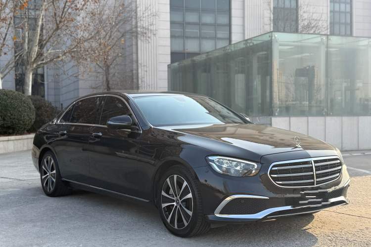 Used Mercedes-Benz E-Class New Energy 2022 Facelift E 350 e L Plug-in Hybrid Sedan
