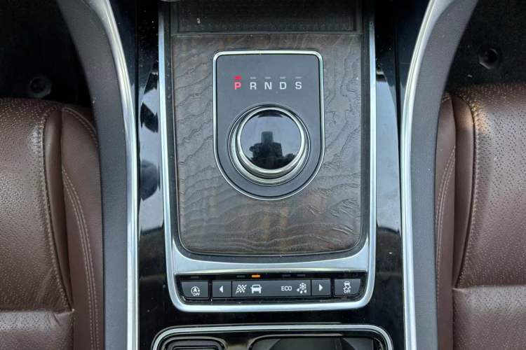 Used Jaguar XFL 2018 XFL 2.0T 250 PS Premium Edition