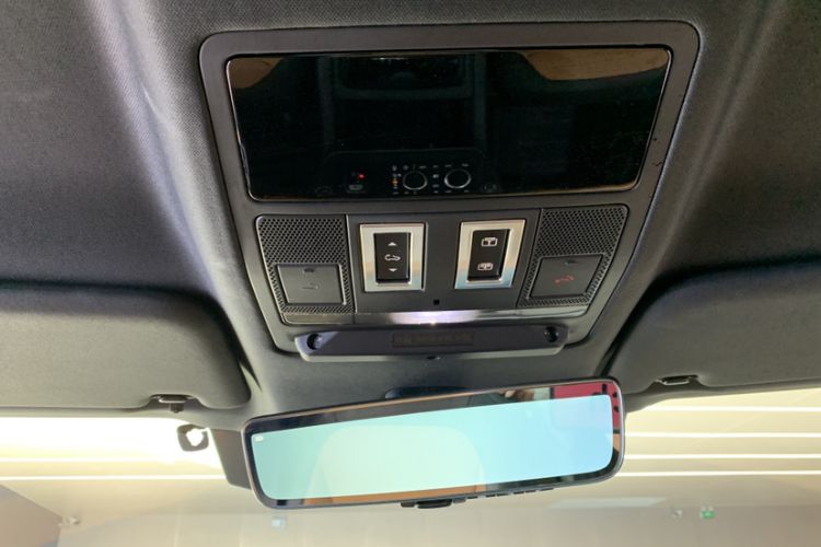 Used Land Rover Defender 2024 110 3.0T P400 X-DYNAMIC HSE
