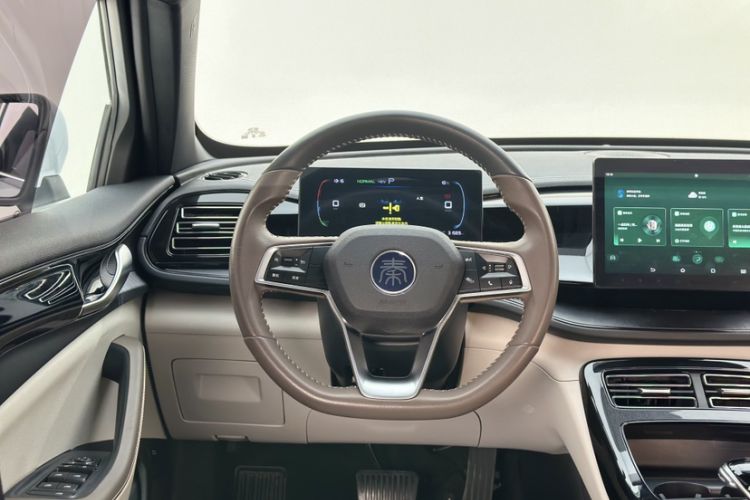 Used BYD Qin PLUS 2023 Champion Edition DM-i 55KM Leading Model
