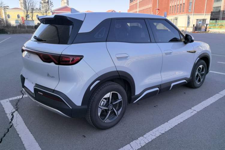 Used BYD Yuan UP 2024 401KM Leading Edition
