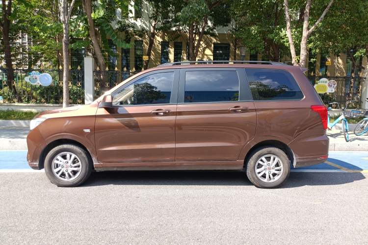 Used Wuling Hongguang 2021 1.5L S Comfort Edition LAR
