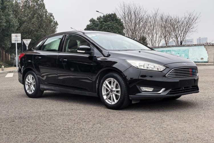 Used Ford Focus 2017 Sedan 1.6L Automatic Fashion Edition Smart Drive Version