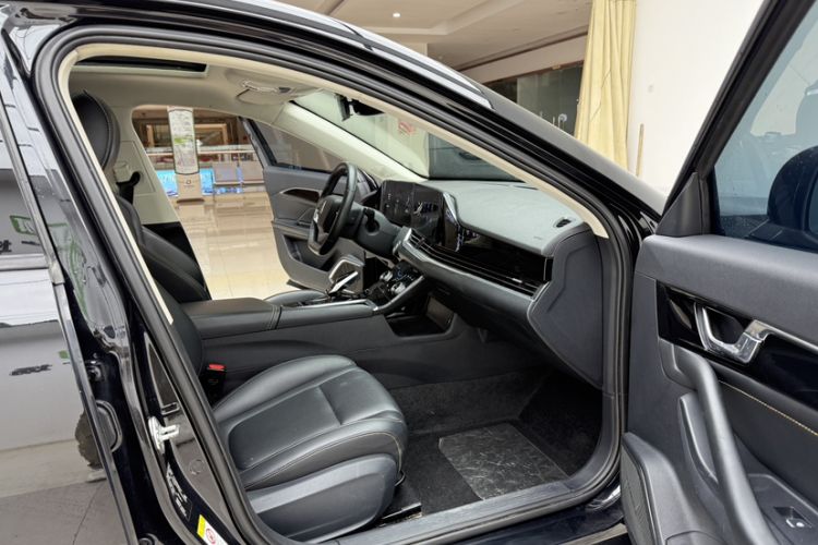 Used Bestune B70 2021 1.5T Automatic 15th Anniversary Edition
