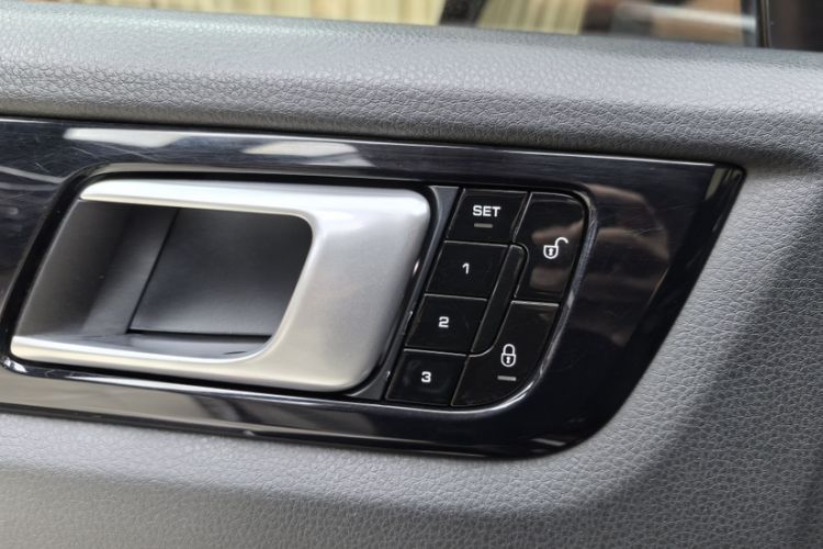 Used Porsche Cayenne 2018 Cayenne 3.0T