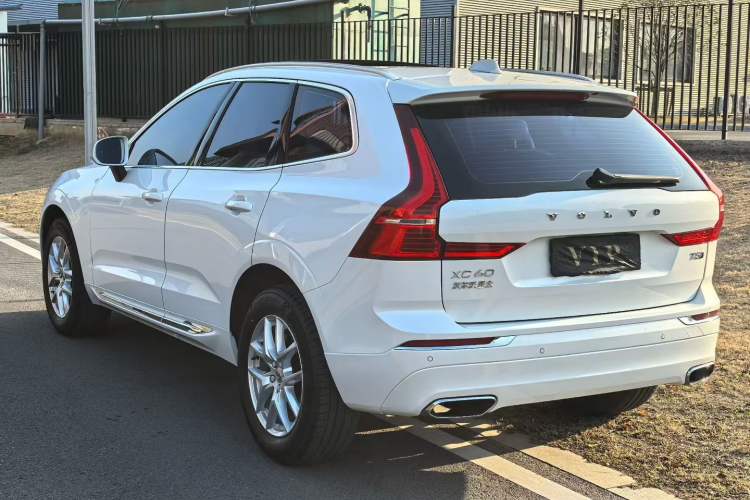 Used Volvo XC60 2021 T5 4x4 Smart Luxury Edition
