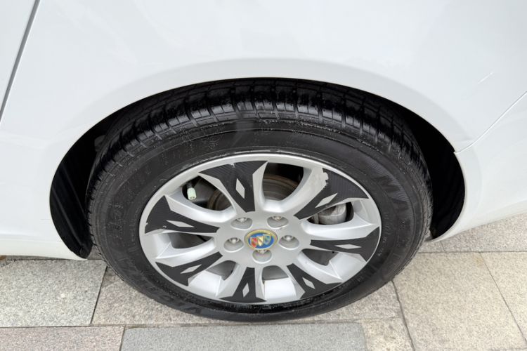 Used Buick Regal 2015 1.6T Leading Technology Model
