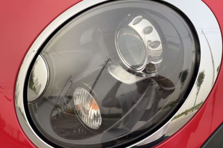 Used  Clubman 2011 1.6L COOPER Fun
