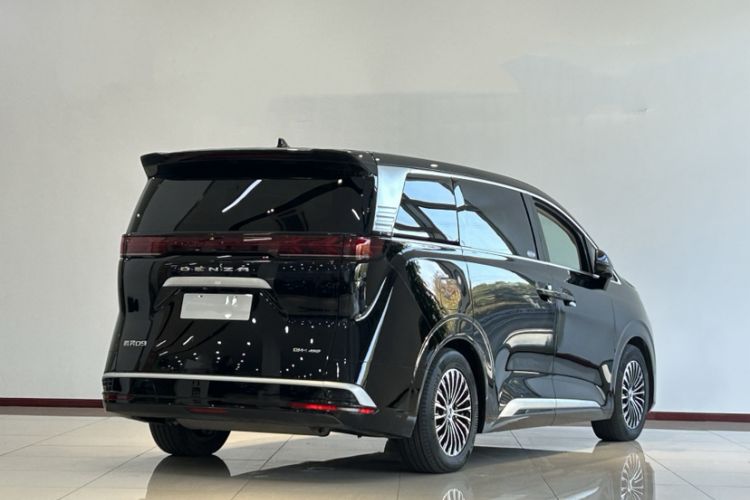 Used Denza D9 2022 DM-i 970 Four-Wheel Drive Flagship Model
