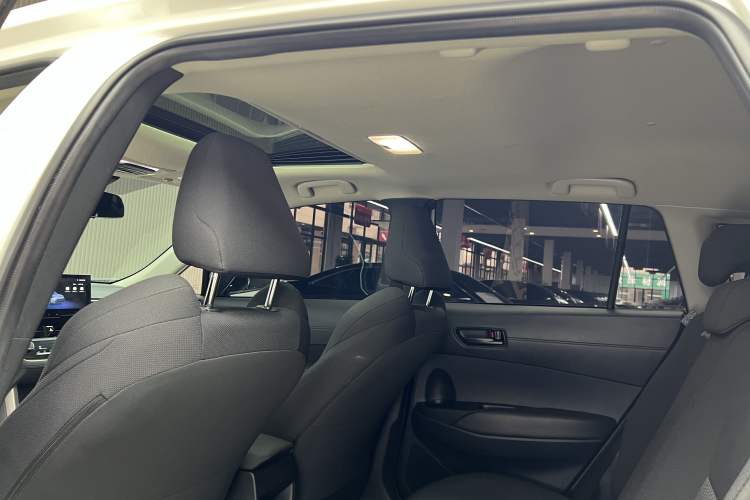 Used Toyota FRONTLANDER 2023 2.0L CVT Leading Edition
