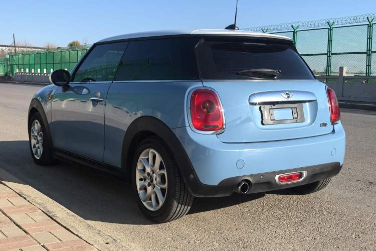Used  MINI 2016 1.2T ONE Pioneer Edition