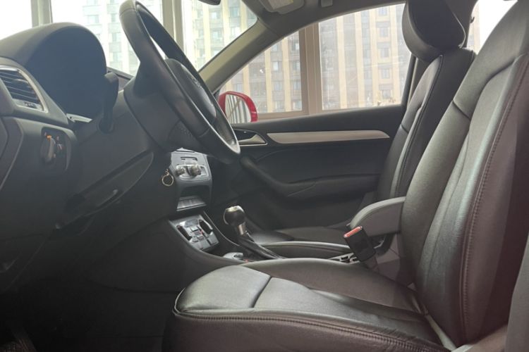 Used Audi Q3 2016 30 TFSI Fashion Model
