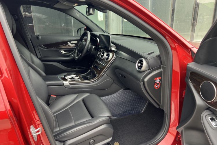 Used Mercedes-Benz GLC 2018 Facelifted GLC 260 4MATIC Dynamic Edition
