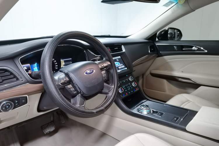 Used Ford Taurus 2015 EcoBoost 245 Fashion Edition
