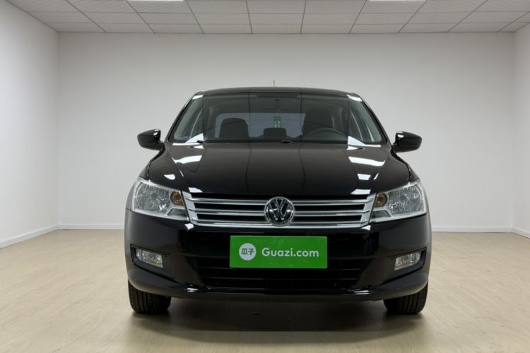 Used Volkswagen Santana 2015 1.6L Manual Comfort Edition
