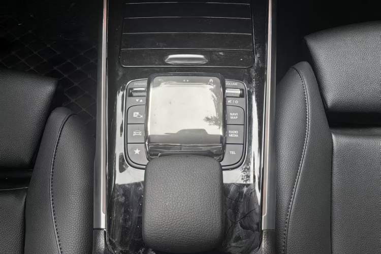 Used Mercedes-Benz GLB 2023 GLB 220 Fashion Model
