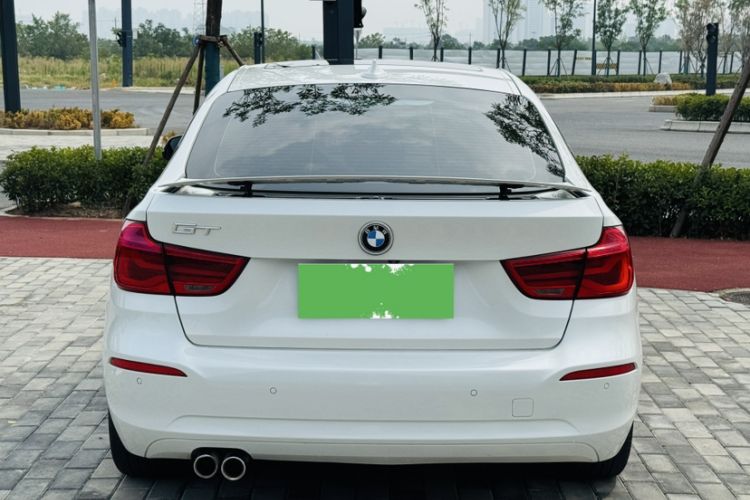 Used BMW 3 Series GT 2019 320i Sport Edition

