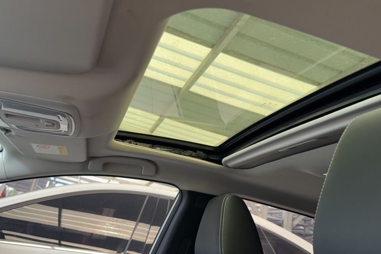 Used Venucia D60 2023 PLUS 1.6L XL CVT Yue Ling Edition
