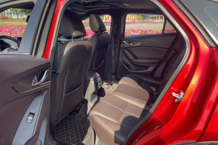 Used Mazda CX-4 2020 2.0L Automatic Two-Wheel Drive Blue Sky Luxury Edition
