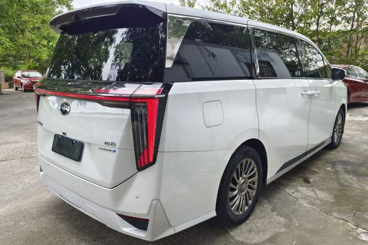 Used GAC Trumpchi M8 2023 Zongshi Series Dual-Motor YuZun Edition
