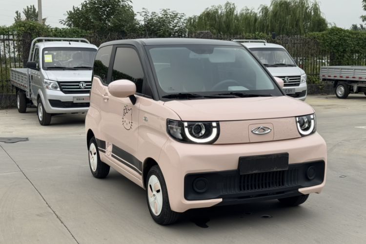 Used Chery QQ Ice Cream 2022 170km Sundae Phosphate Lithium-Ion
